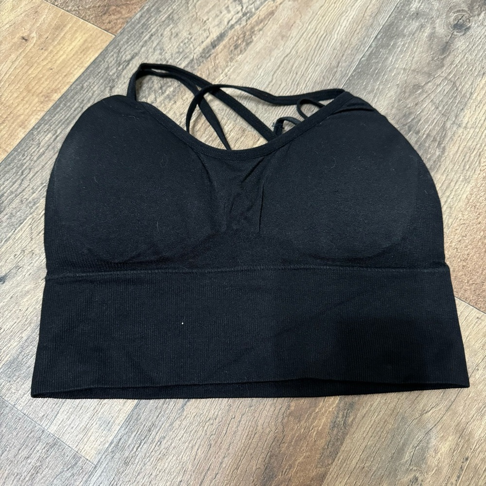 NVGTN sports bra